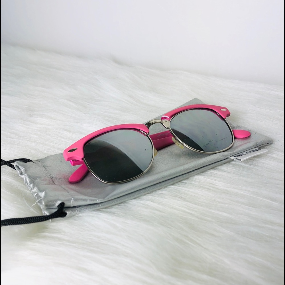 Steve Madden Hot Pink Summer UV Sunglasses - Picture 5 of 7